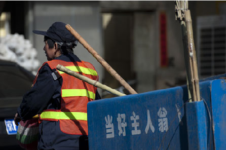 关注“两会”清洁工：幸福的微笑